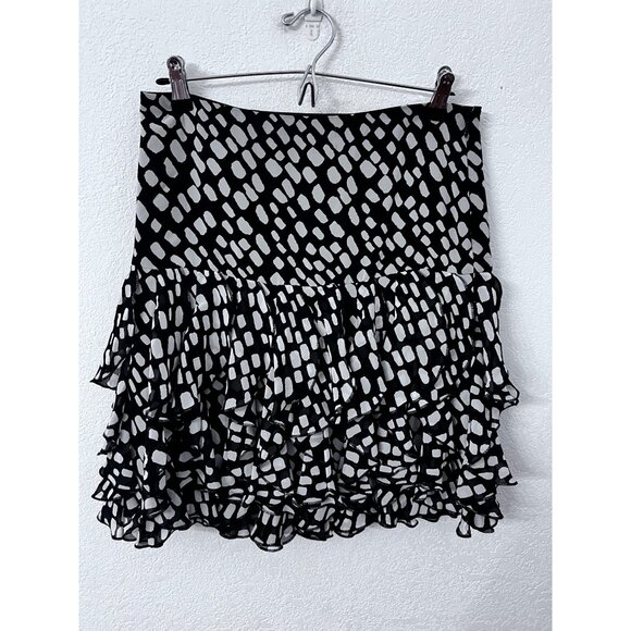 White House Black Market Black & White Tiered Ruffle Skirt women Size 4 - Picture 2 of 5